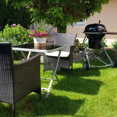 Διαμέρισμα Toni Mit Balkon Und Garten